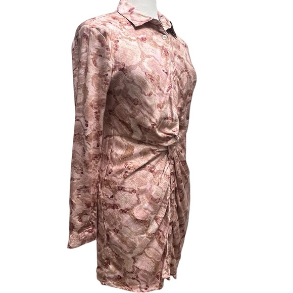 NWT Fate Animal Print Twist Waist Dress Size Medium Long Sleeves Fitted - Picture 6 of 15